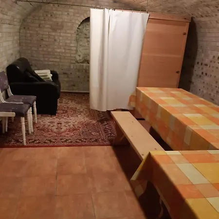 בית הארחה Monika Vendeghaz